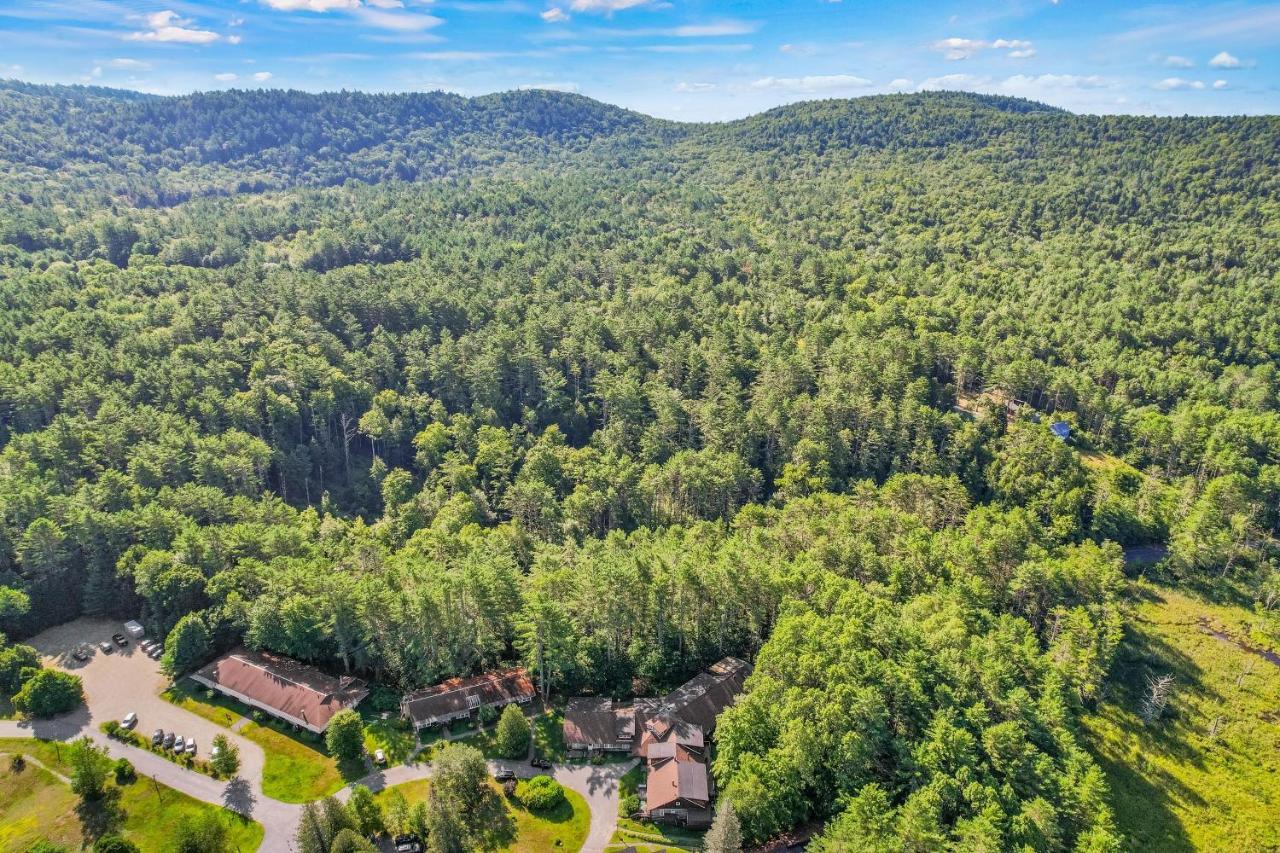 Cozy Condo By Tripp Lake Warrensburg Bagian luar foto