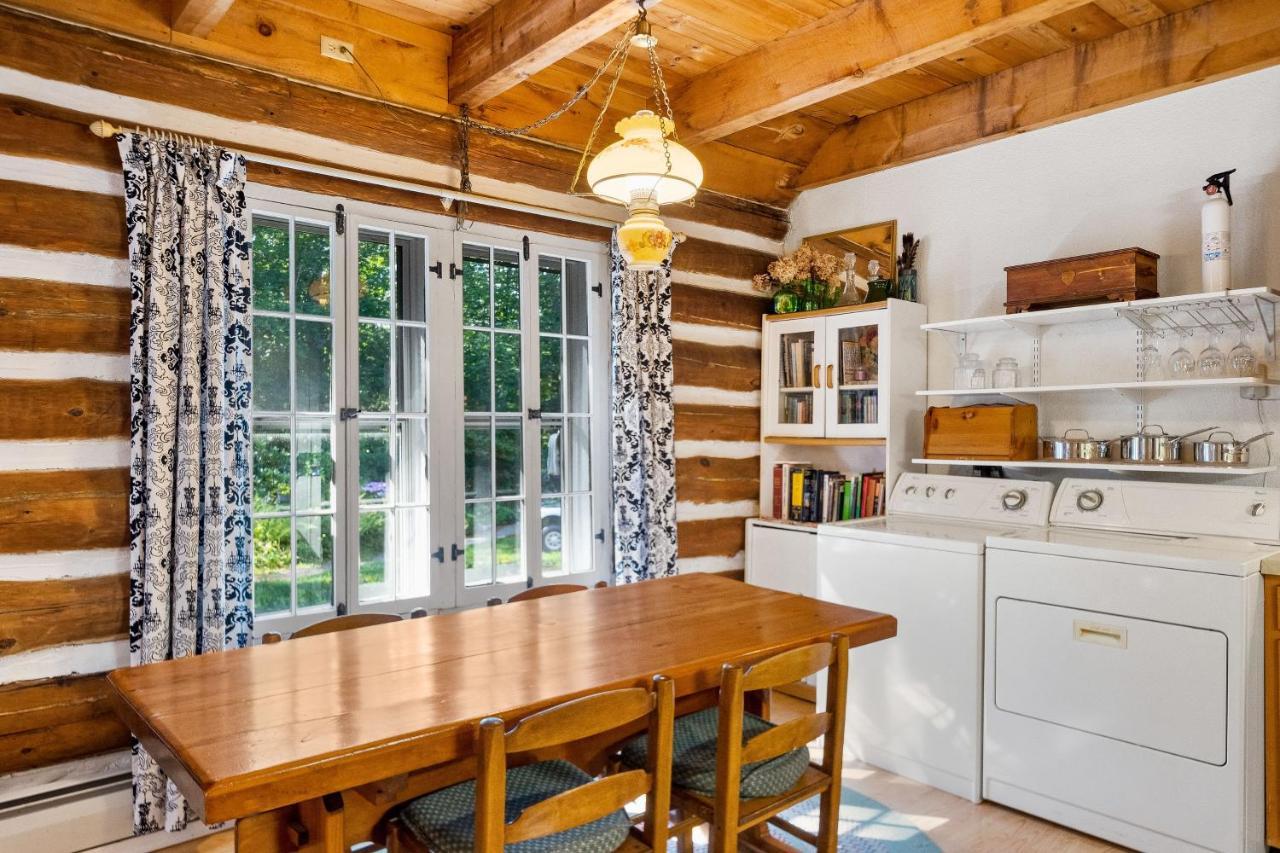 Cozy Condo By Tripp Lake Warrensburg Bagian luar foto