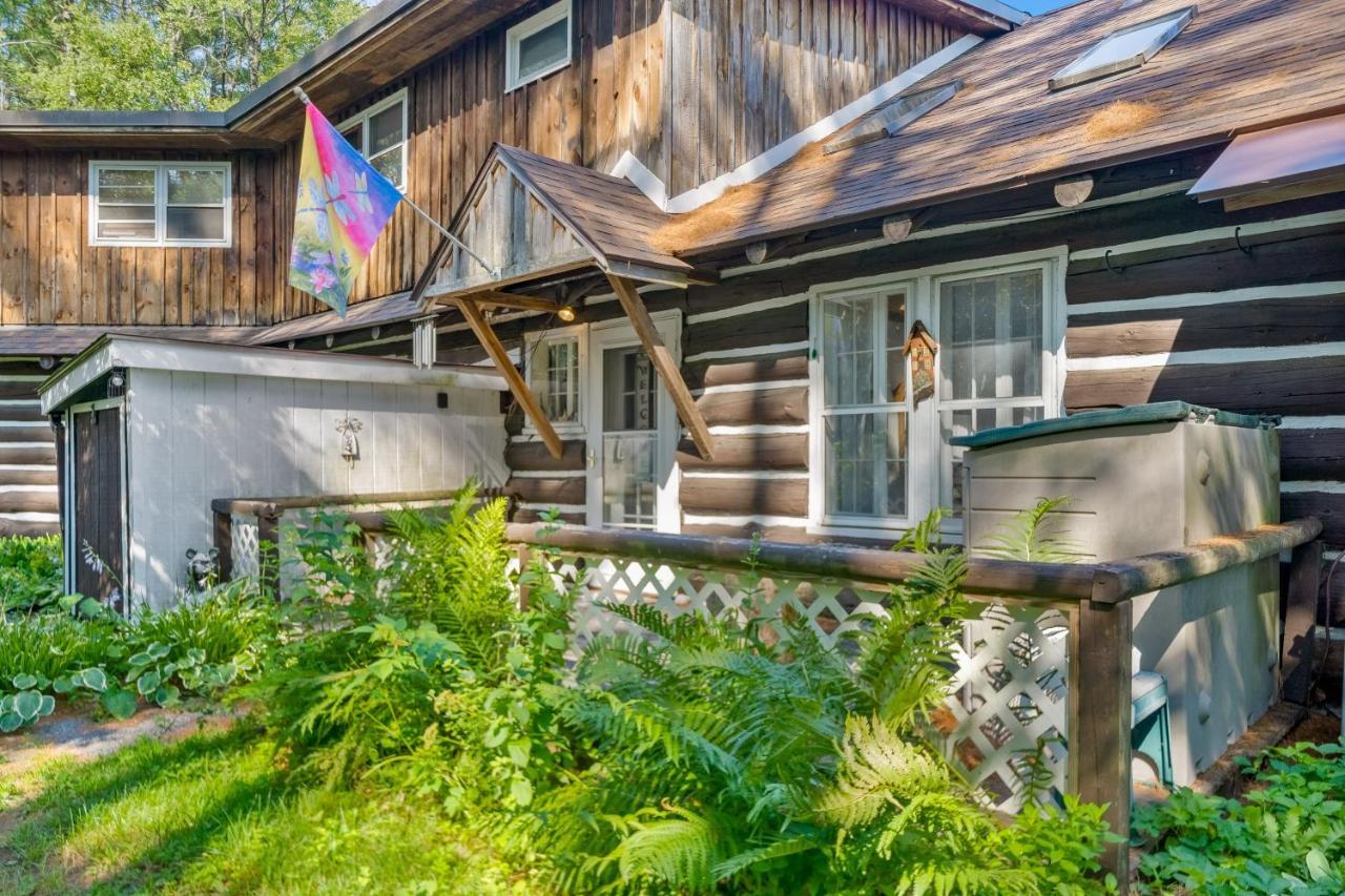 Cozy Condo By Tripp Lake Warrensburg Bagian luar foto